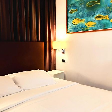 Guest House Cavour 278 Рим Экстерьер фото