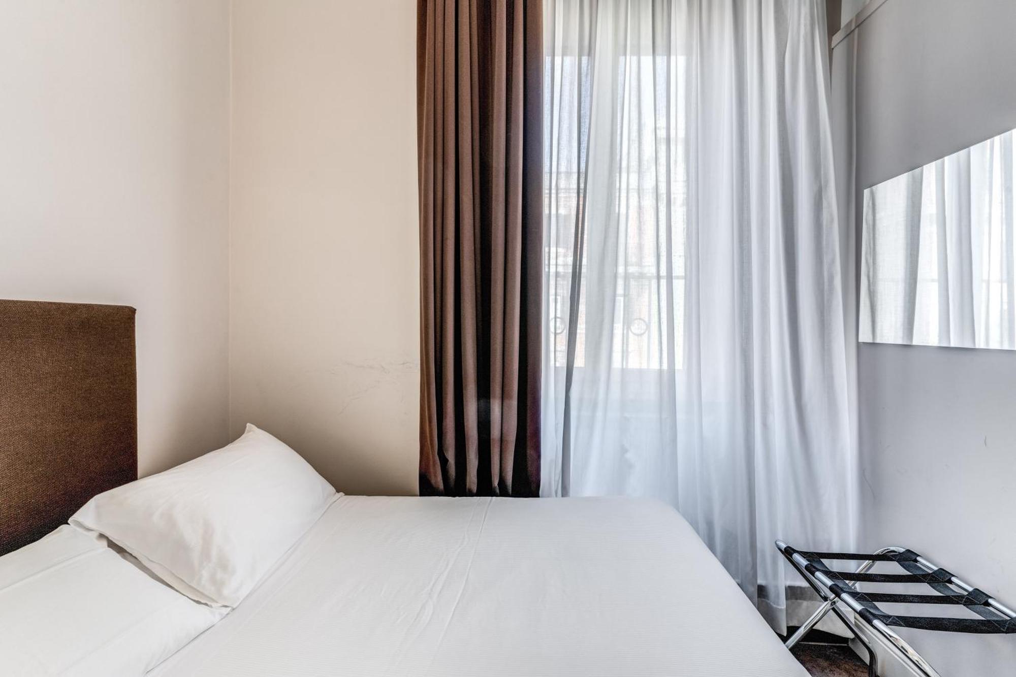 Guest House Cavour 278 Рим Экстерьер фото