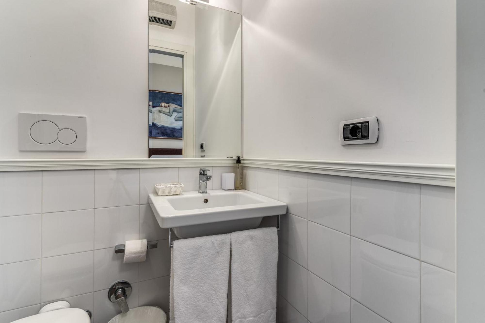 Guest House Cavour 278 Рим Экстерьер фото