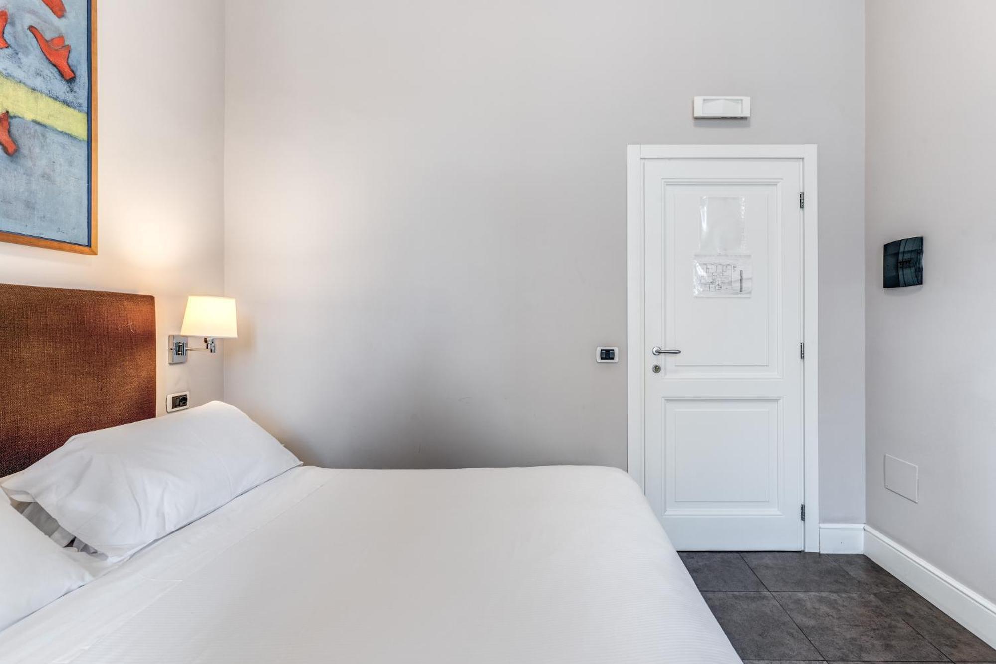 Guest House Cavour 278 Рим Экстерьер фото